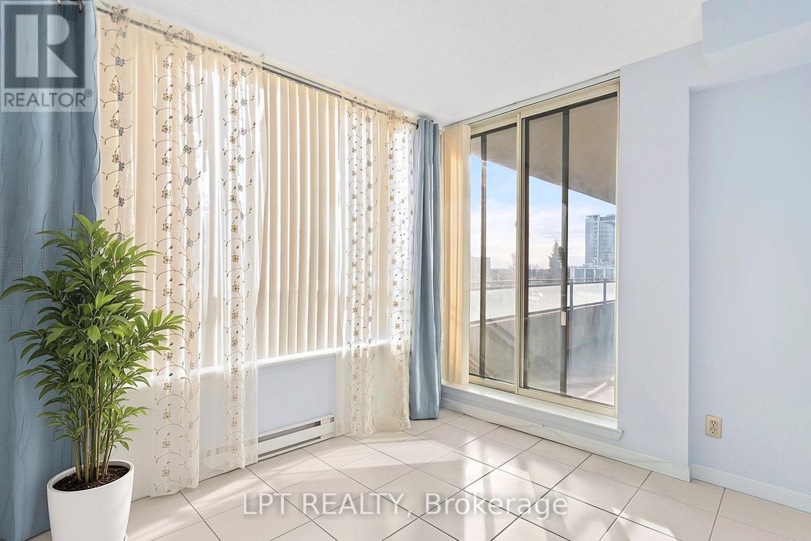 521- 32 Clarissa Drive, Richmond Hill, ON photo 19