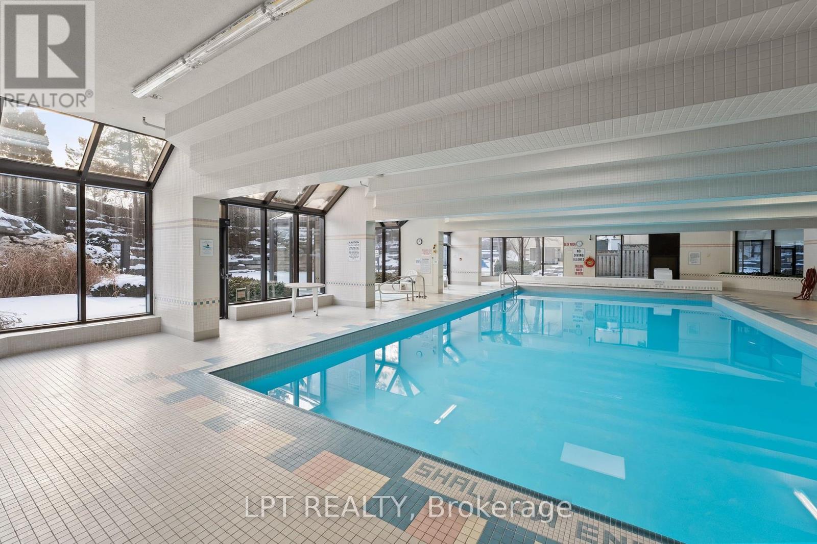 521- 32 Clarissa Drive, Richmond Hill, ON photo 30