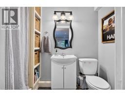 6 Rosebough Street, Dundas, ON L9H5C3 Photo 24