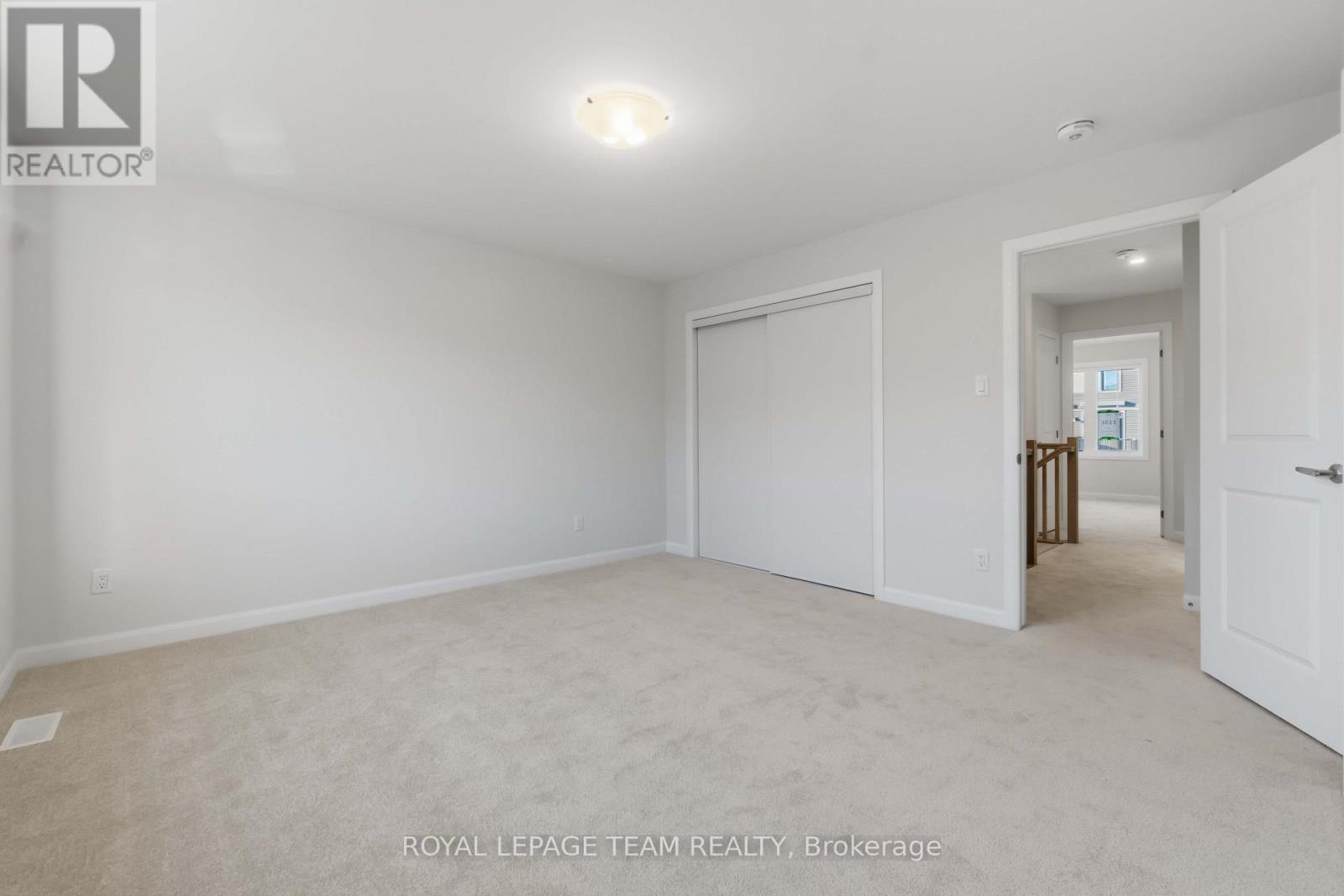 3 Bed, 3 Bath Townhouse for Sale in Ottawa – 831 FAIRLINE ROW, Ottawa – MLS# X12854668 - Image 27