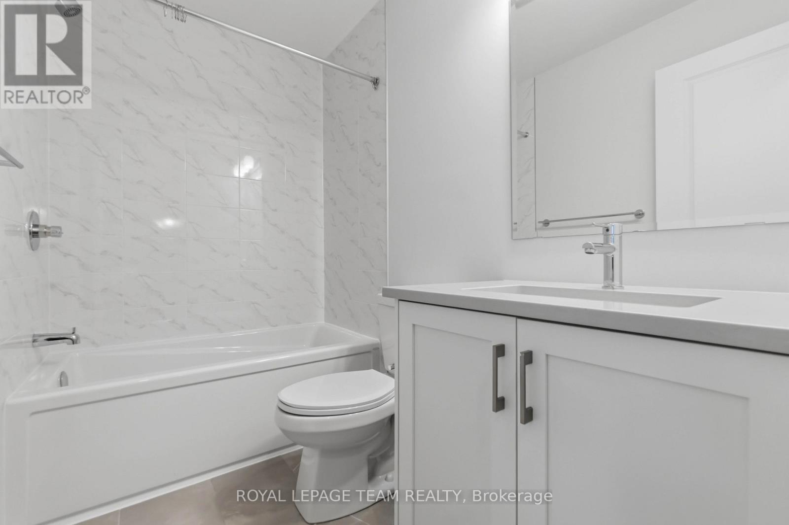 3 Bed, 3 Bath Townhouse for Sale in Ottawa – 831 FAIRLINE ROW, Ottawa – MLS# X12854668 - Image 33