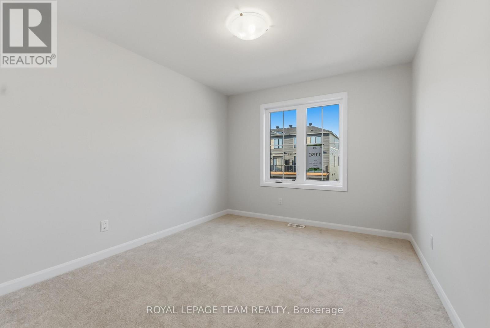 3 Bed, 3 Bath Townhouse for Sale in Ottawa – 831 FAIRLINE ROW, Ottawa – MLS# X12854668 - Image 39