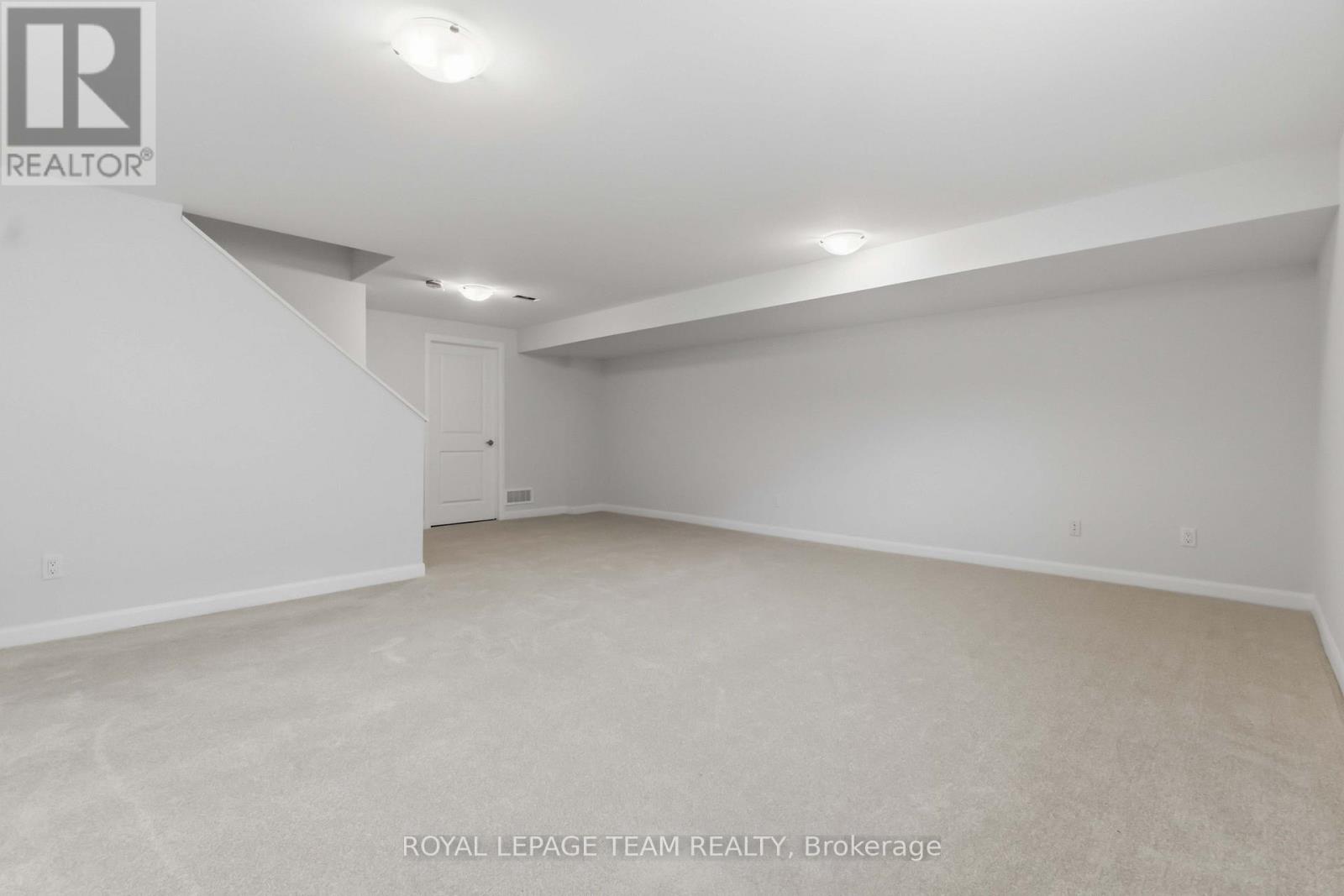 3 Bed, 3 Bath Townhouse for Sale in Ottawa – 831 FAIRLINE ROW, Ottawa – MLS# X12854668 - Image 47