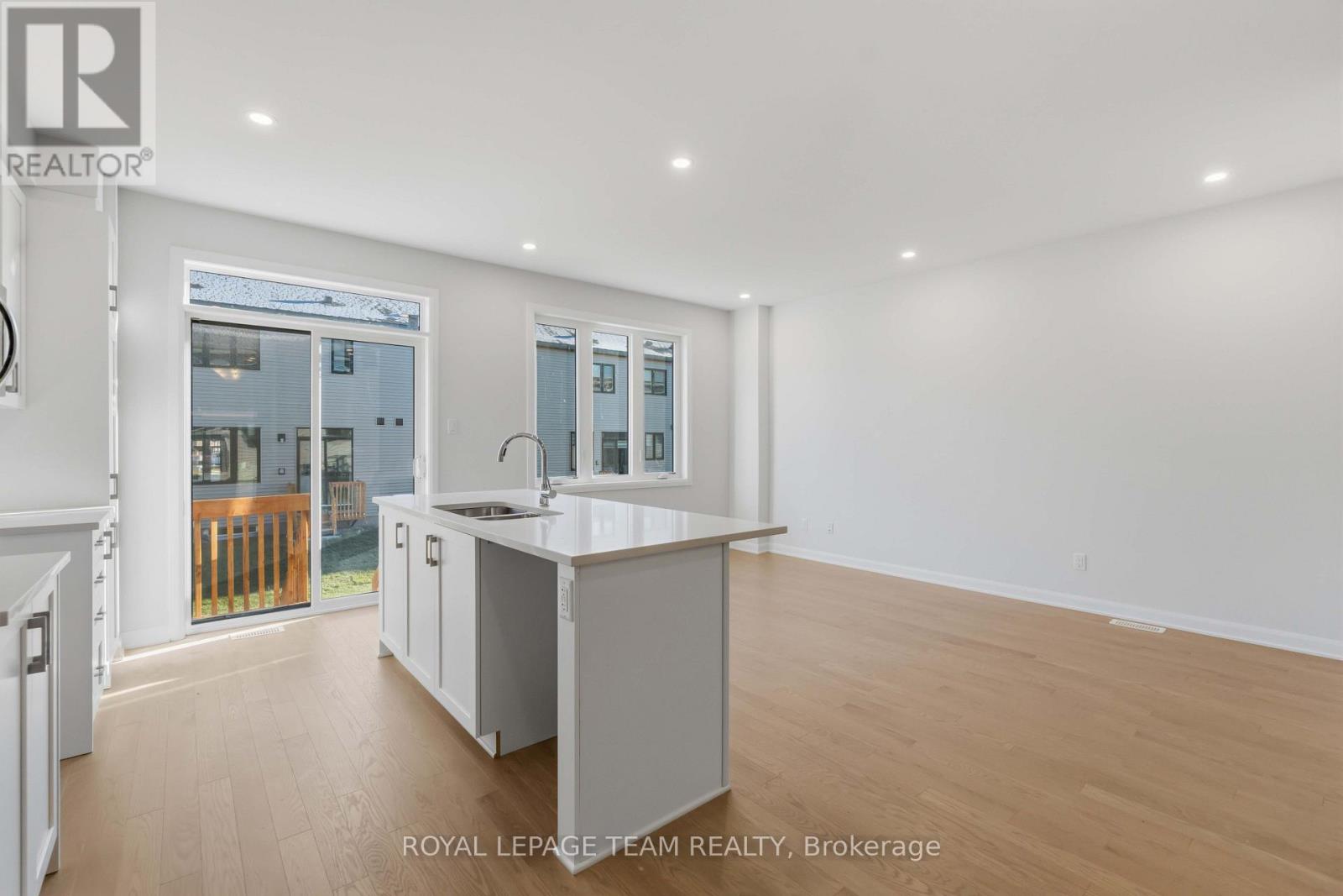 3 Bed, 3 Bath Townhouse for Sale in Ottawa – 831 FAIRLINE ROW, Ottawa – MLS# X12854668 - Image 9