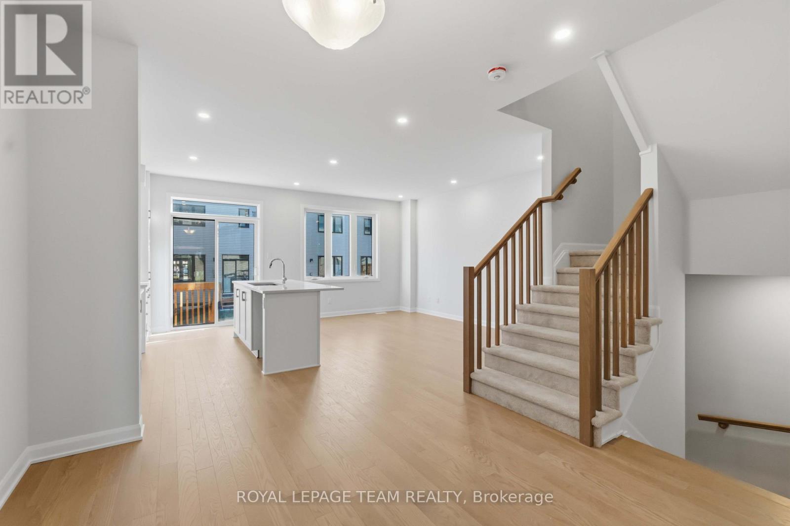3 Bed, 3 Bath Townhouse for Sale in Ottawa – 831 FAIRLINE ROW, Ottawa – MLS# X12854668 - Image 8