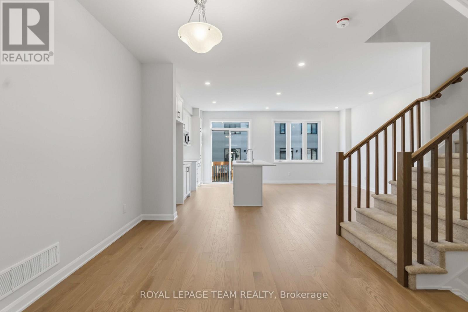 3 Bed, 3 Bath Townhouse for Sale in Ottawa – 831 FAIRLINE ROW, Ottawa – MLS# X12854668 - Image 6