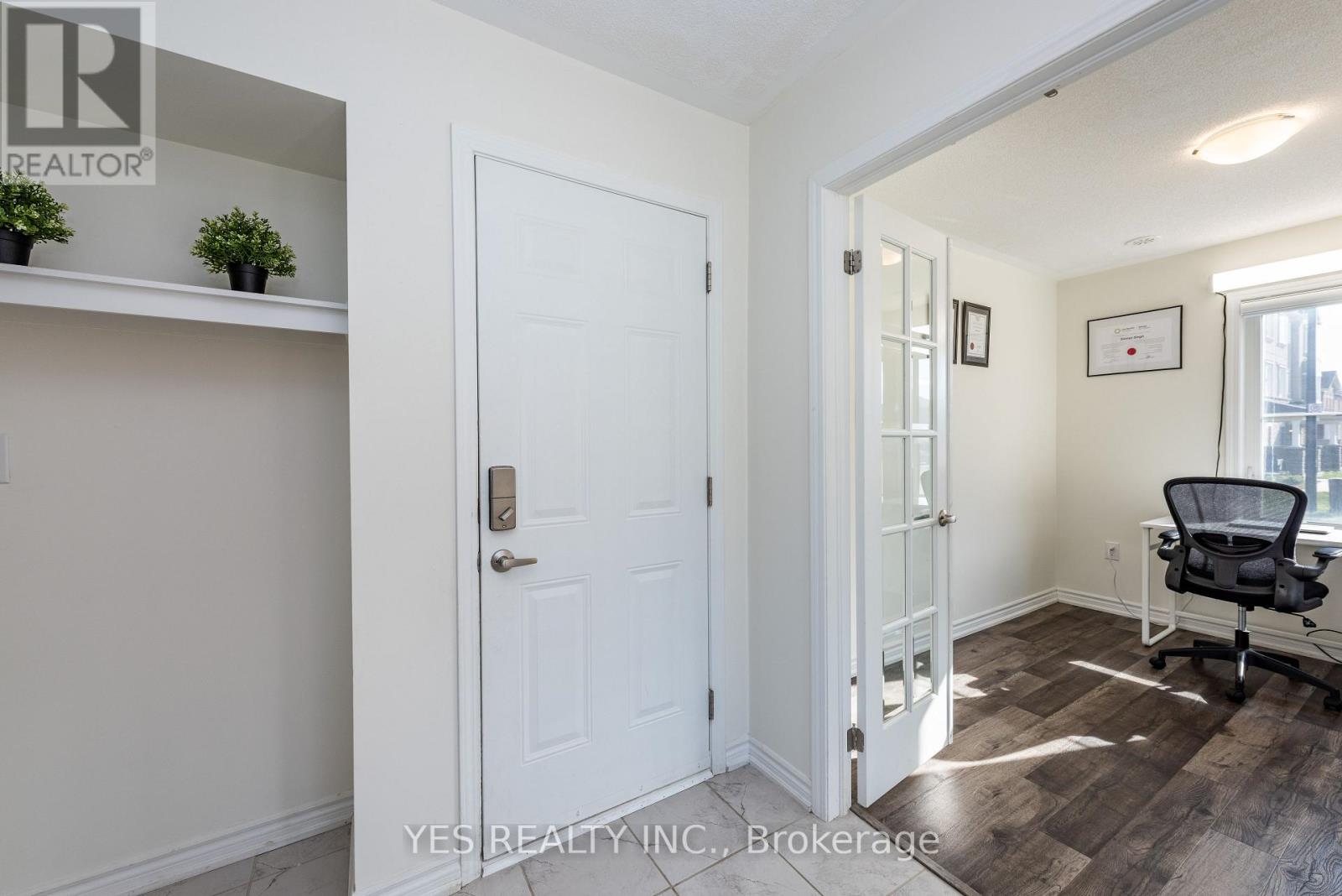 873 Cactus Point East, Milton, ON photo 14