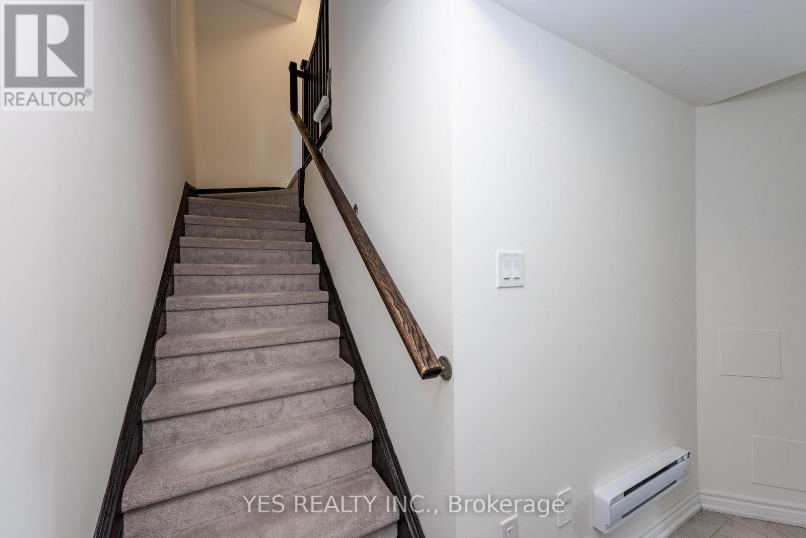 873 Cactus Point East, Milton, ON photo 15