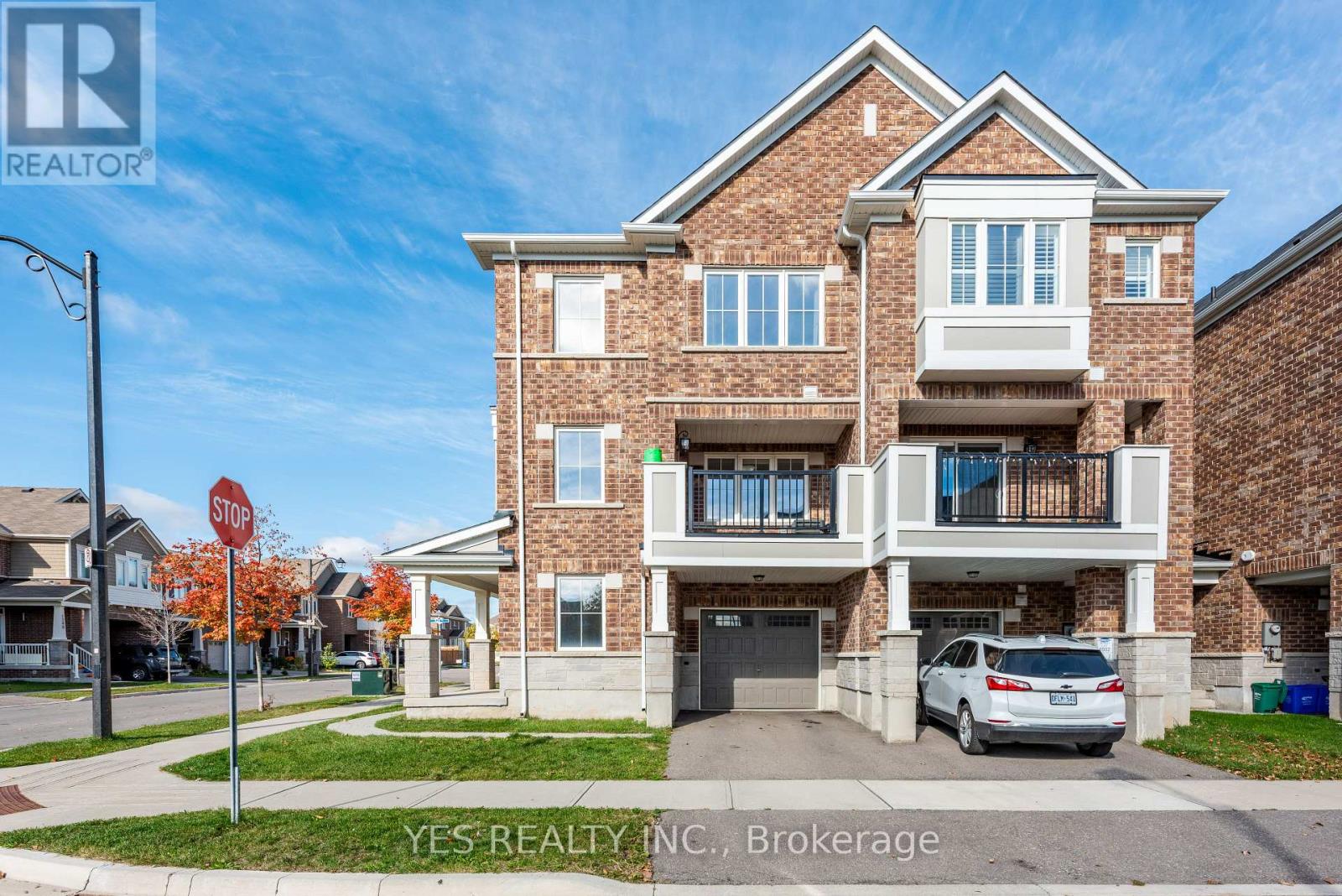 873 Cactus Point East, Milton, ON photo 7