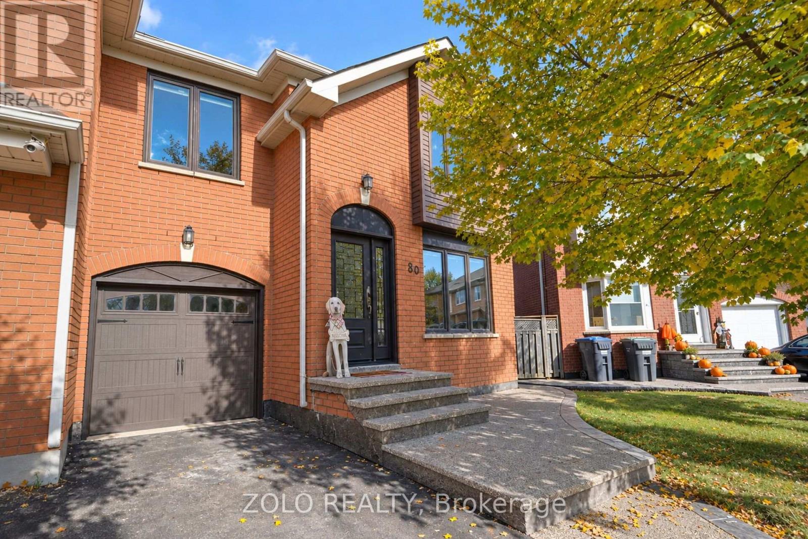 30 Morningdew Crescent, Brampton, ON photo 2