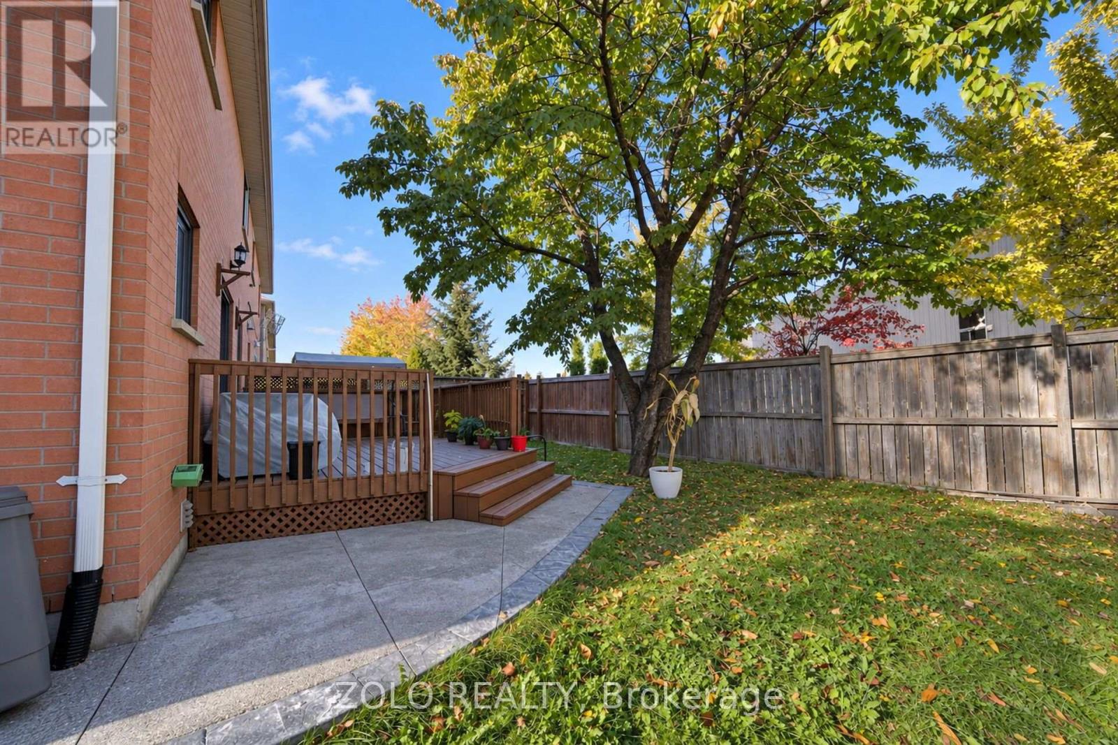 30 Morningdew Crescent, Brampton, ON photo 32
