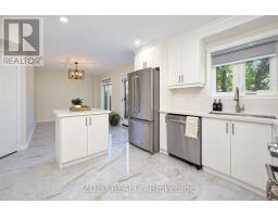30 Morningdew Crescent, Brampton, ON L6R1K5 Photo 18