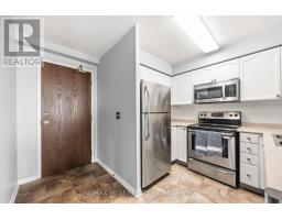 809 - 15 Michael Power Place, Toronto, ON M9A5G4 Photo 13