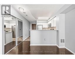 809 - 15 Michael Power Place, Toronto, ON M9A5G4 Photo 9