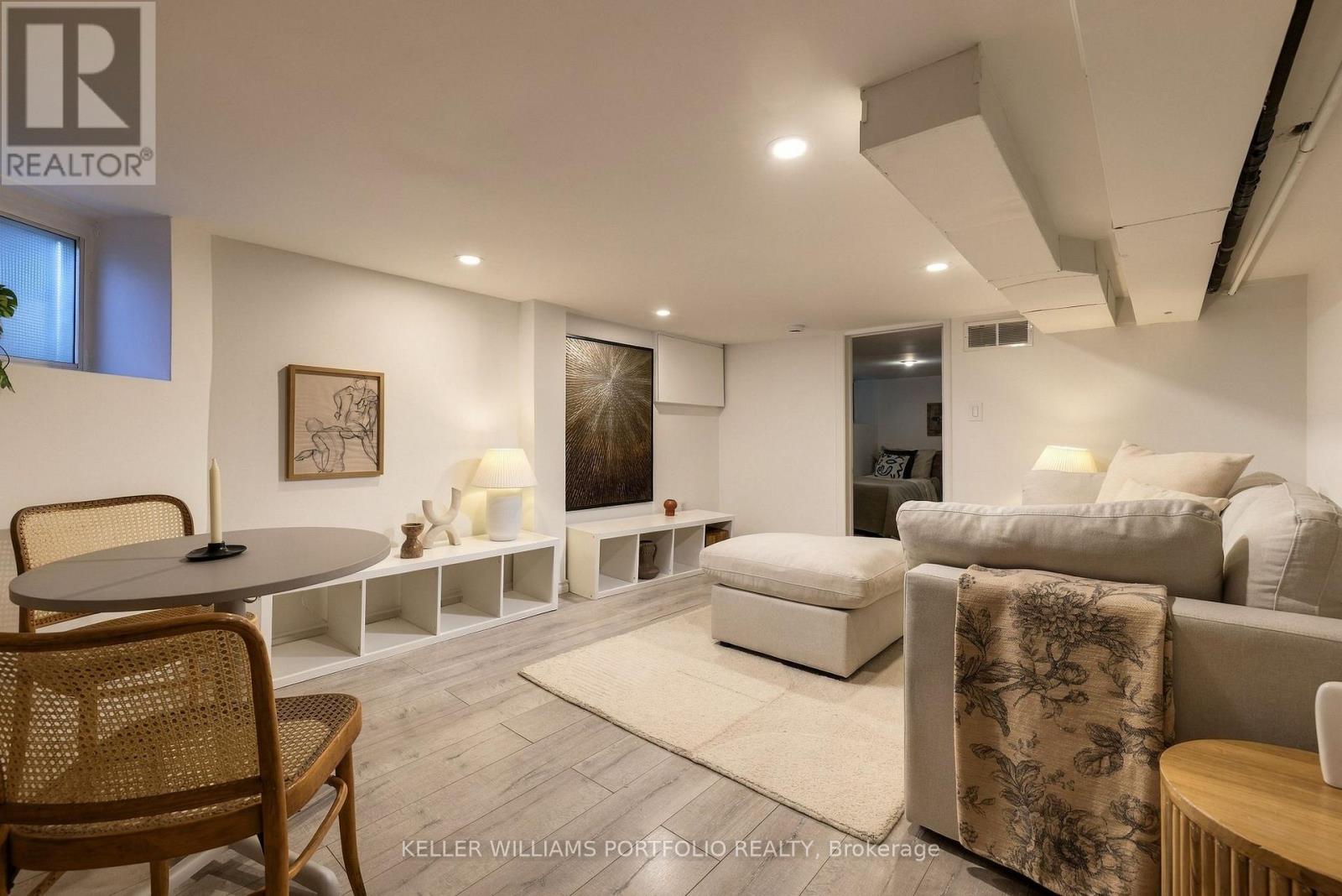 1006 Ossington Avenue, Toronto, ON photo 23