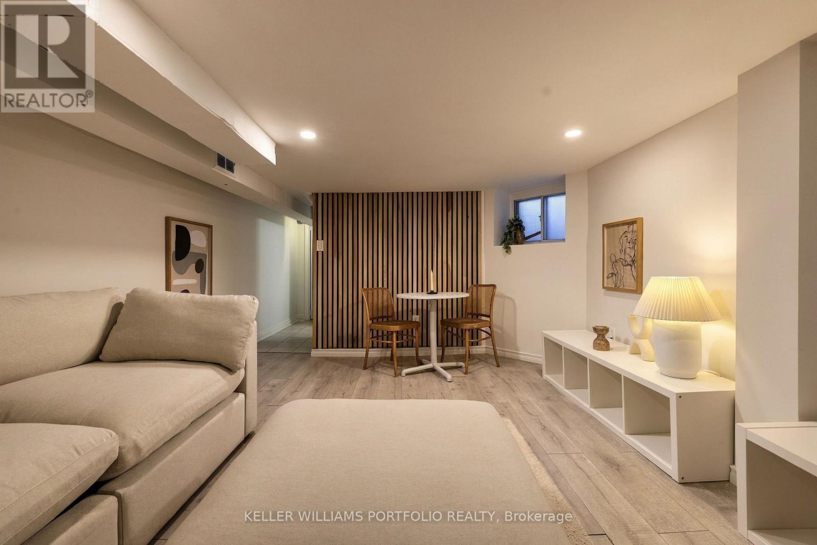 1006 Ossington Avenue, Toronto, ON photo 25