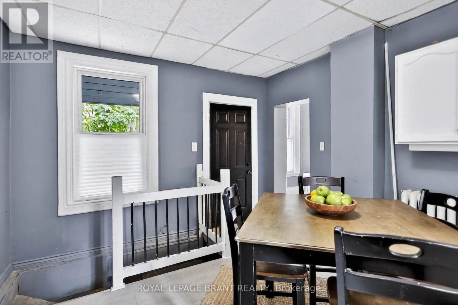 276 Dalhousie Street, Brantford, ON photo 11