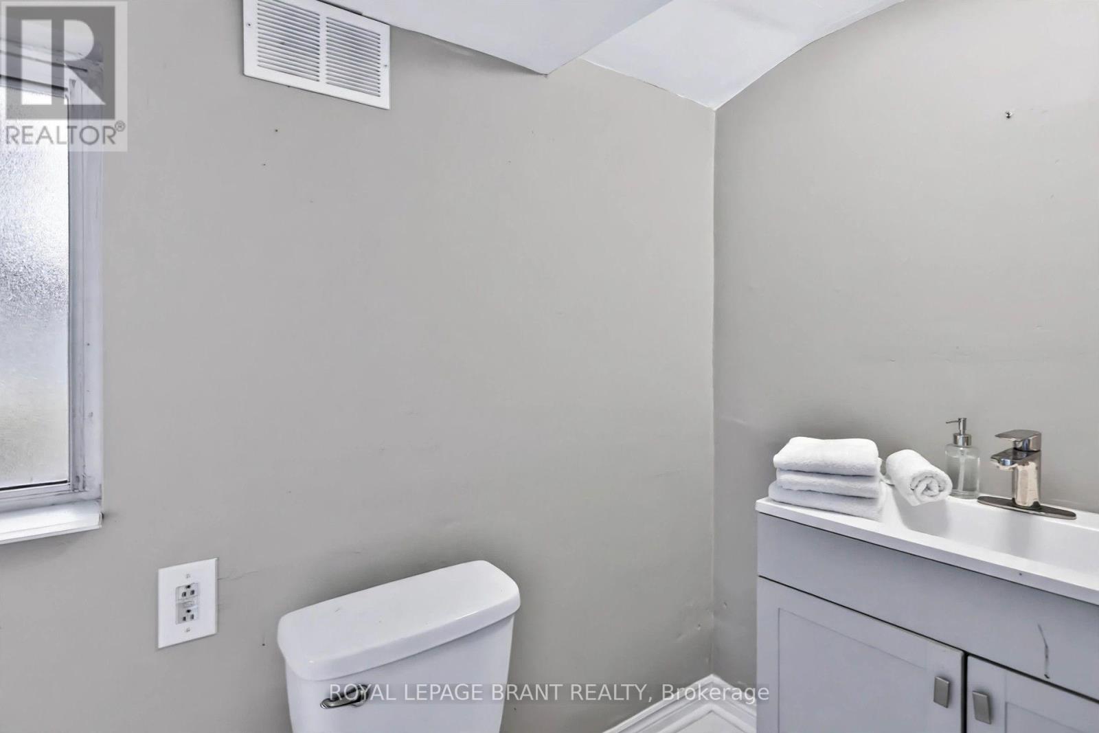 276 Dalhousie Street, Brantford, ON photo 15