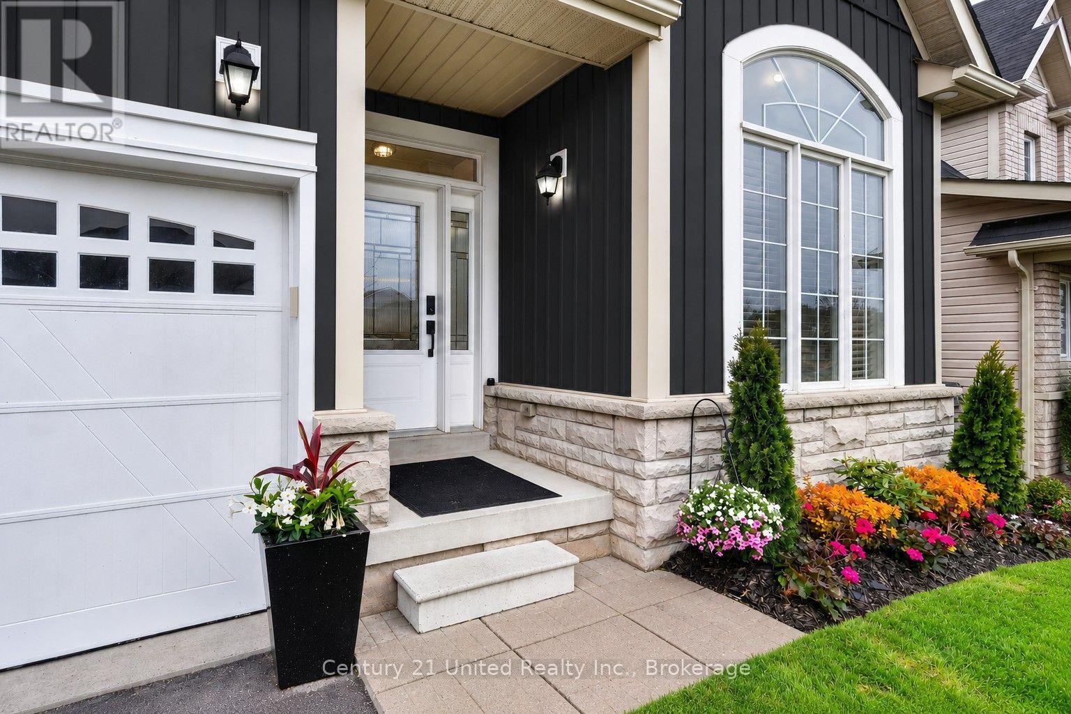 696 FISHER Street, Cobourg, ON photo 2