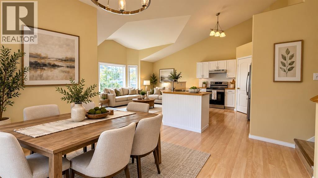 194 Peigan Court W, photo 9 of 35