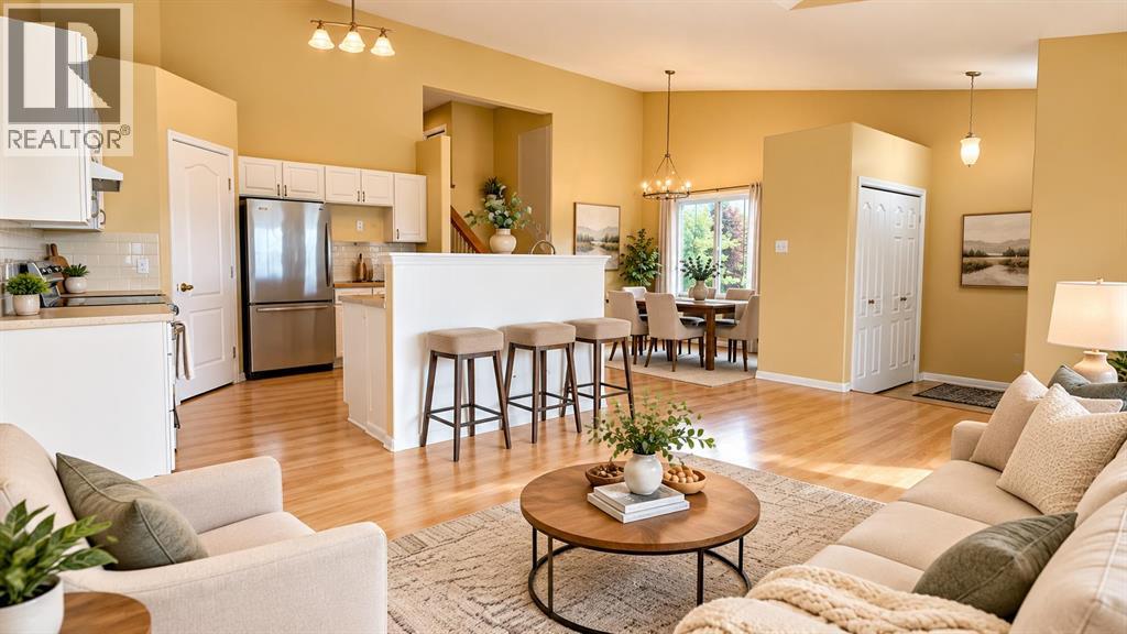 194 Peigan Court W, photo 6 of 35