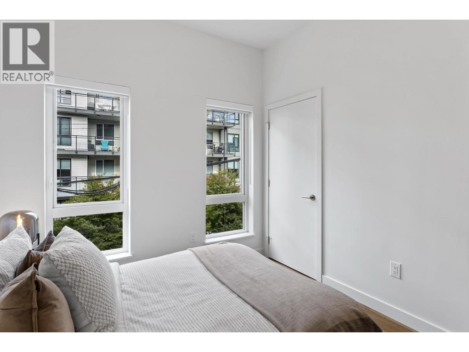 235 602 E 2nd Street, North Vancouver — photo 21