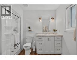 3pc Bathroom - 635 King Street, Palmerston, ON N0G2P0 Photo 17