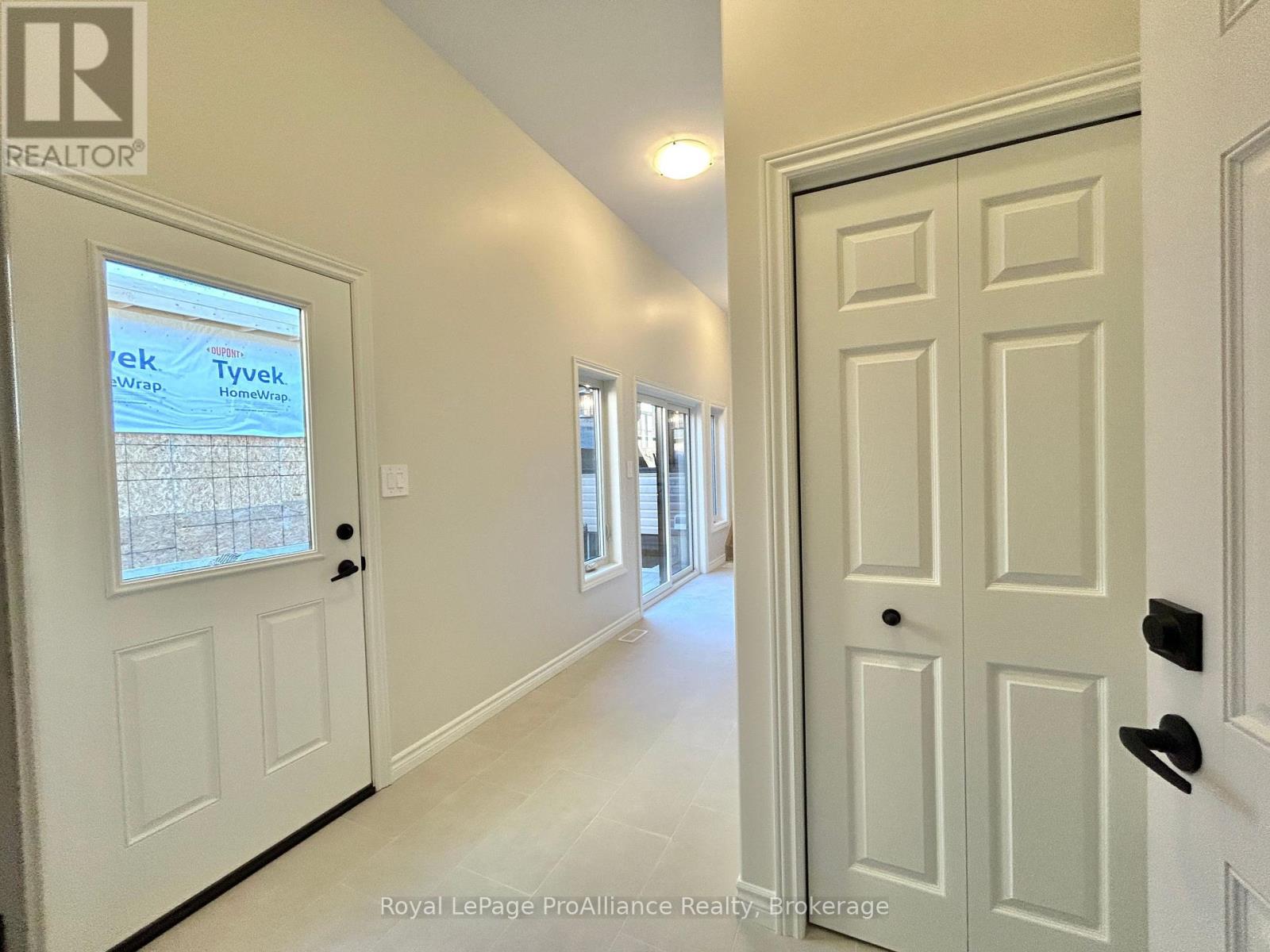 97 Athabaska Drive, Belleville, ON photo 13