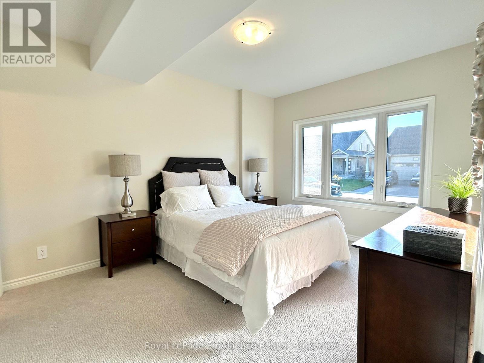 97 Athabaska Drive, Belleville, ON photo 15