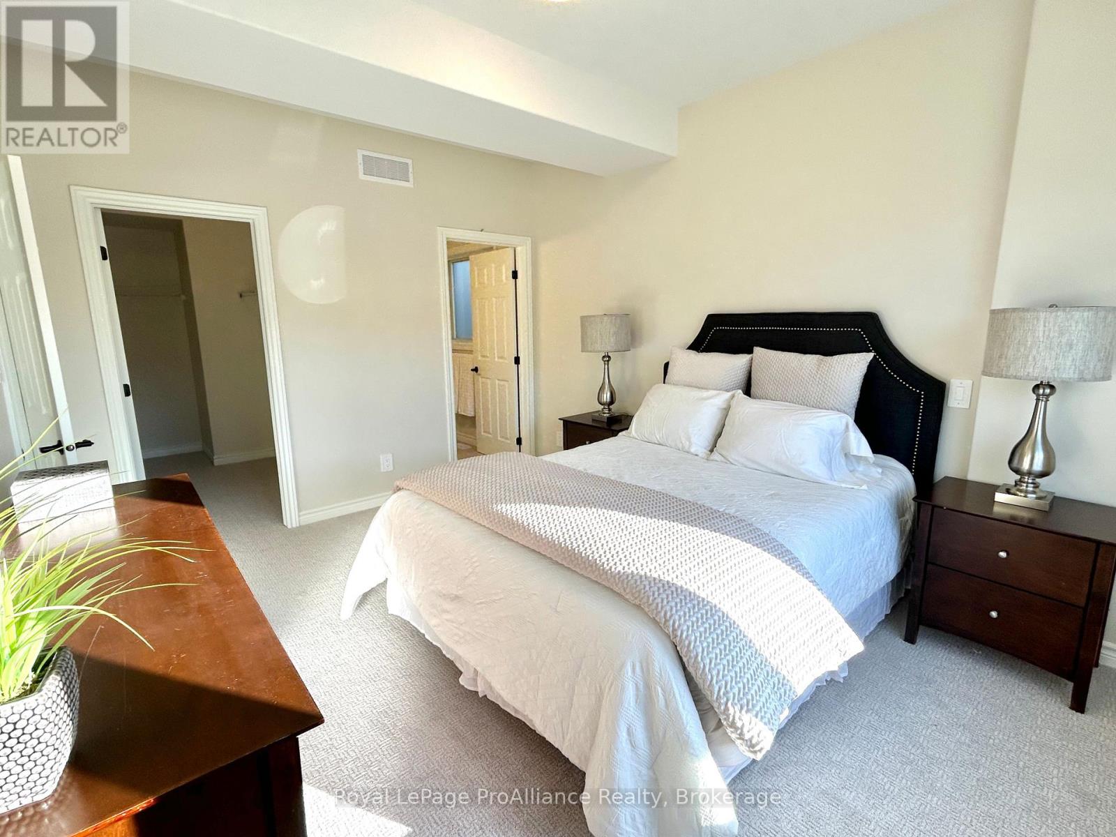 97 Athabaska Drive, Belleville, ON photo 16