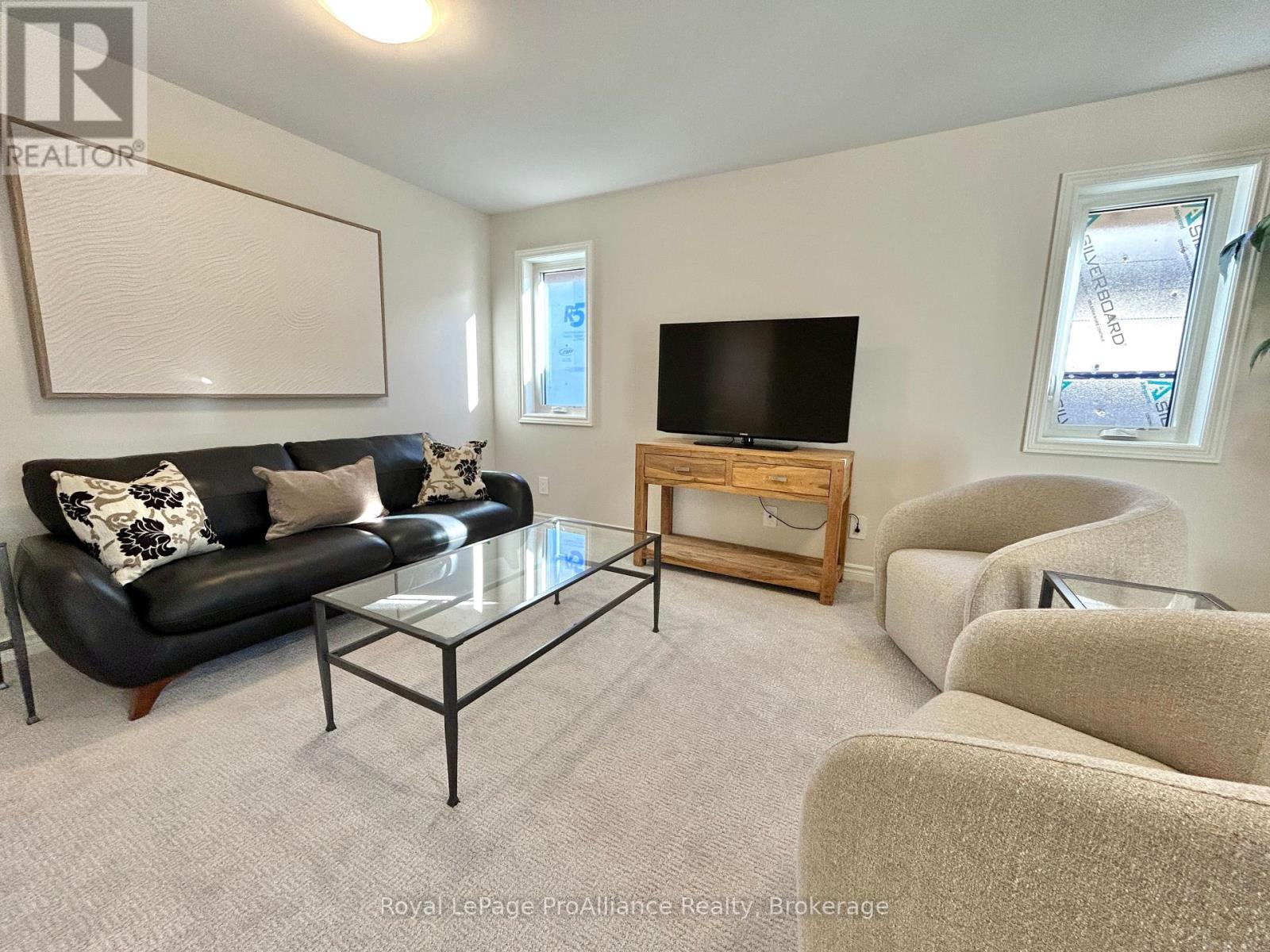 97 Athabaska Drive, Belleville, ON photo 20