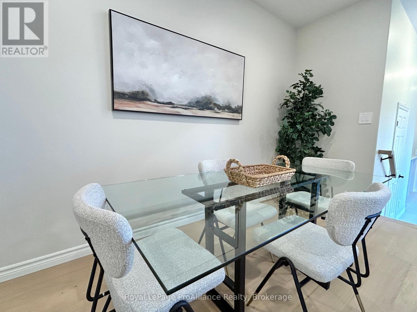 97 Athabaska Drive, Belleville, ON photo 7