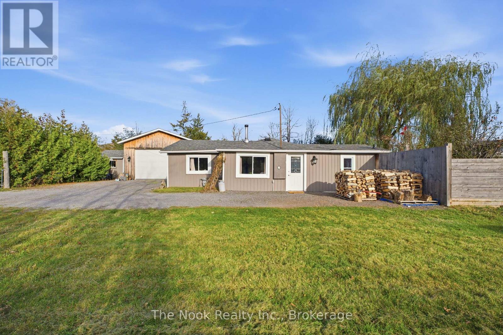 128 Homewood Avenue, Trent Hills, ON photo 3