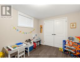 156 Wintermute Court E, Central Elgin, ON N0L1B0 Photo 34