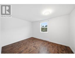 35 Main Road thumbnail 15