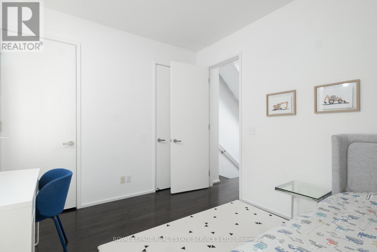 243 Claremont Street, Toronto, ON photo 21