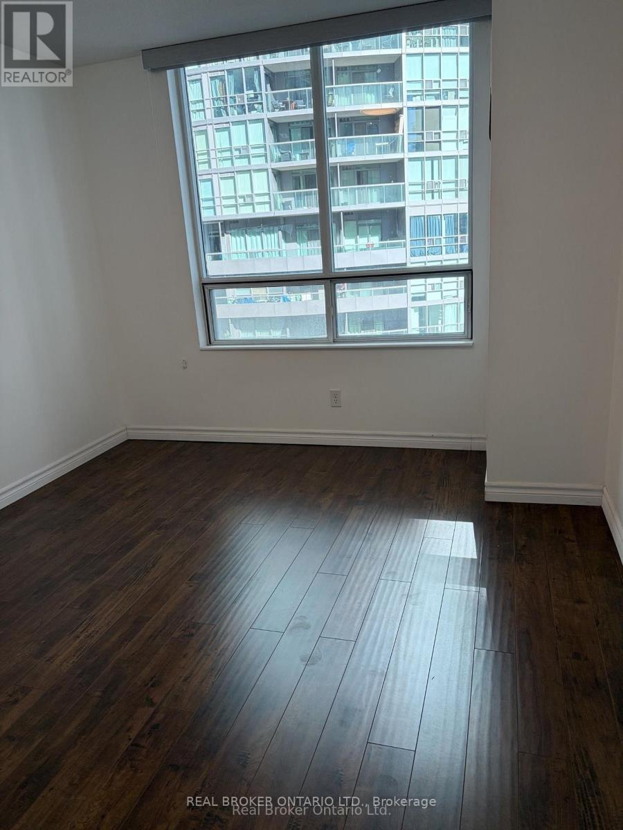 605- 51 Lower Simcoe Street, Toronto, ON photo 13