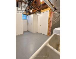 Lower - 211 Melita Avenue, Toronto, ON M6G2A1 Photo 8