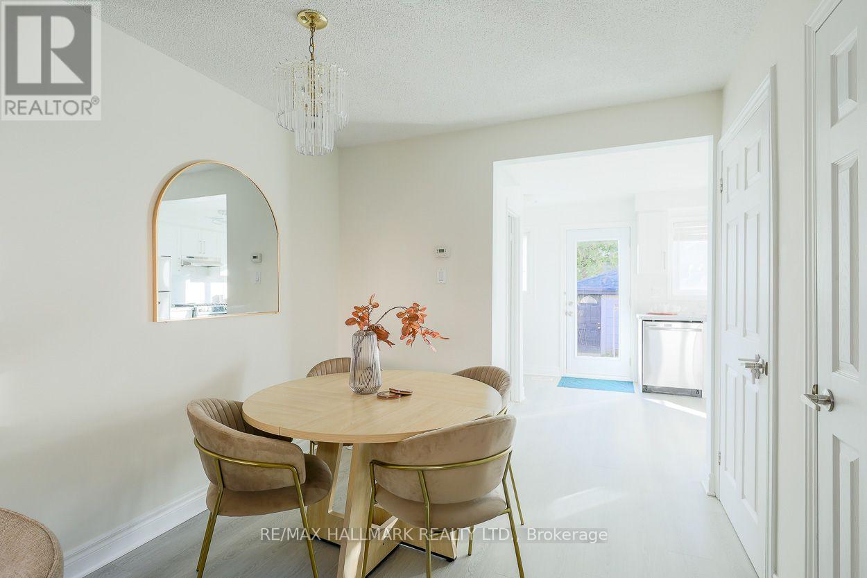 77A Badgerow Avenue, Toronto, ON photo 10