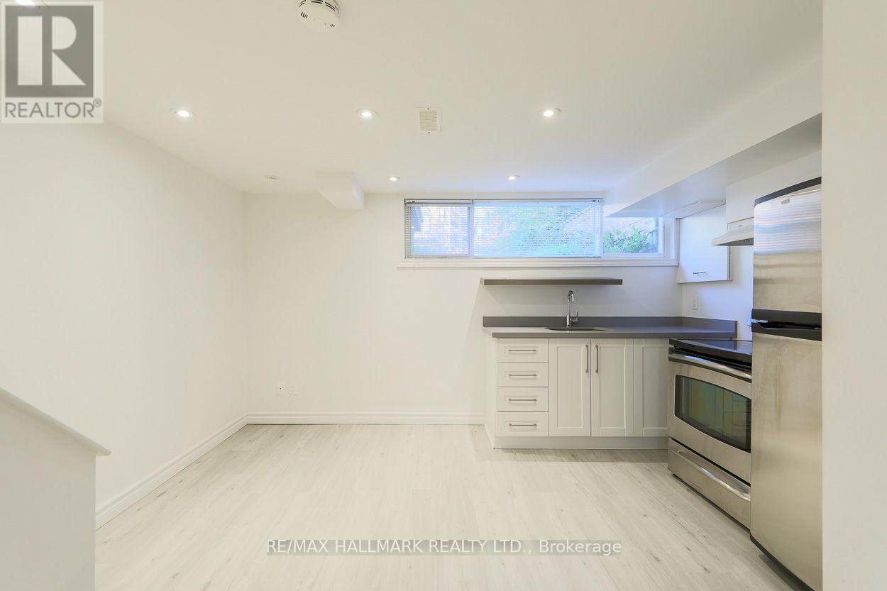 77A Badgerow Avenue, Toronto, ON photo 28