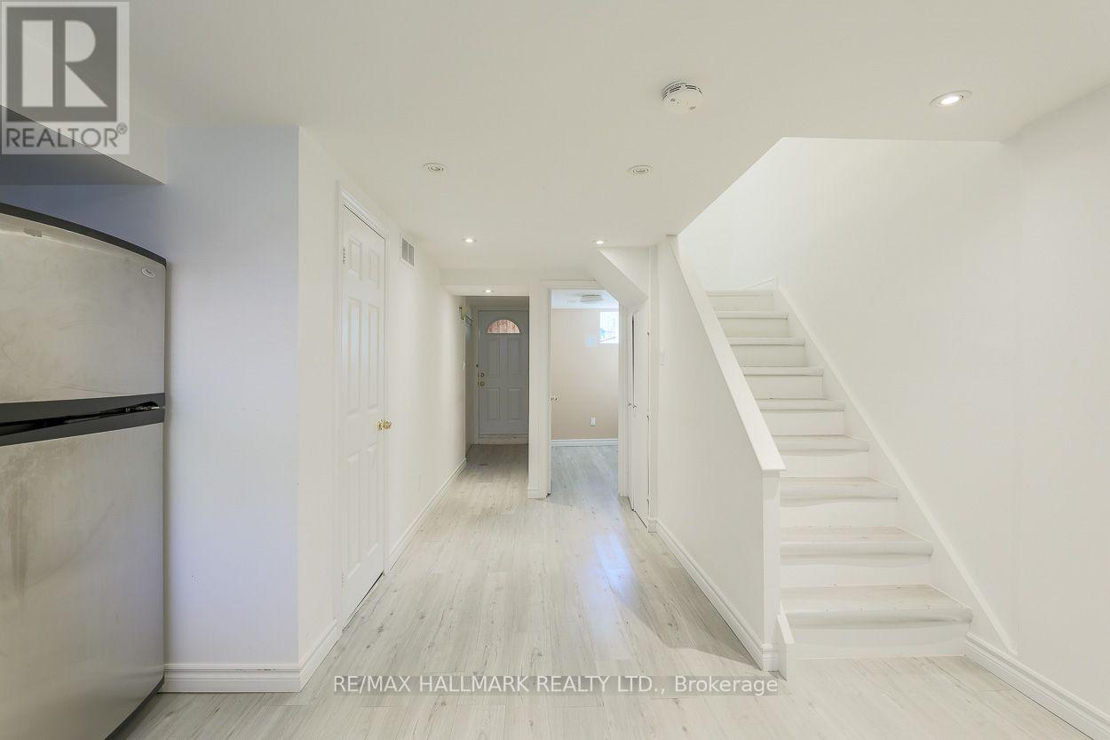 77A Badgerow Avenue, Toronto, ON photo 31