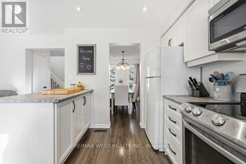 67 Woodstone Place, Whitby, ON photo 12