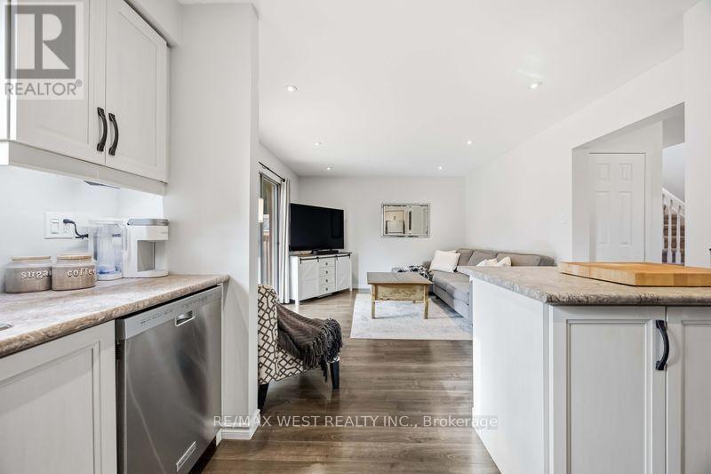 67 Woodstone Place, Whitby, ON photo 14