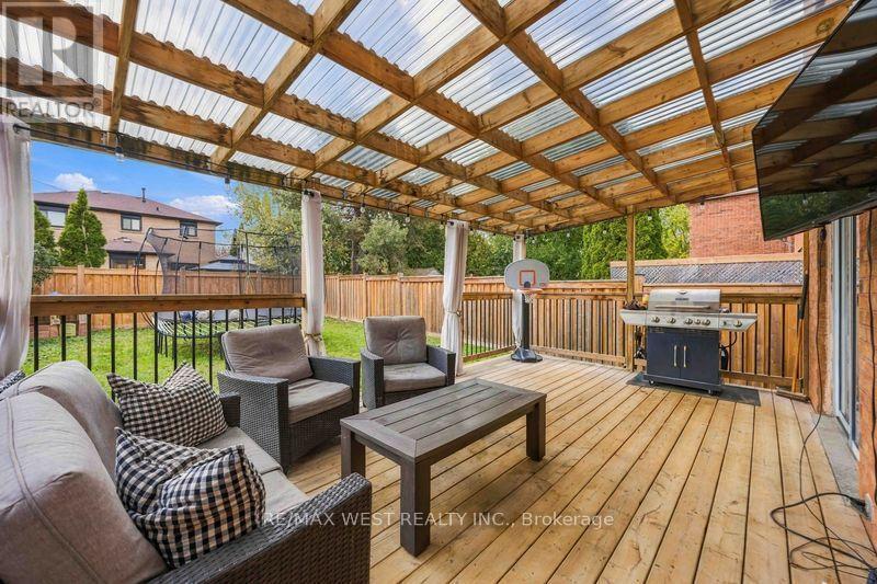 67 Woodstone Place, Whitby, ON photo 38