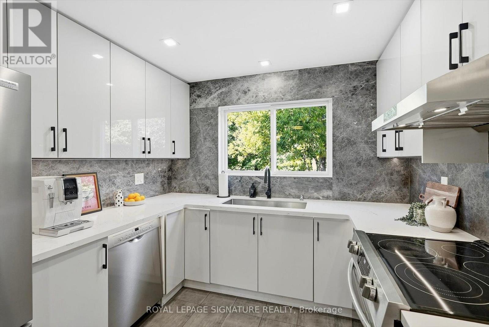 42 Lilac Avenue, Markham, ON photo 18