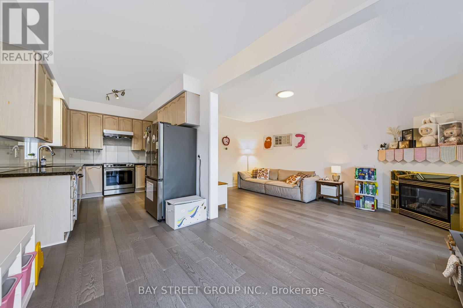 44 Trish Drive, Richmond Hill, ON photo 16