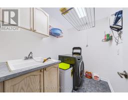 44 Trish Drive, Richmond Hill, ON L4E5C4 Photo 32