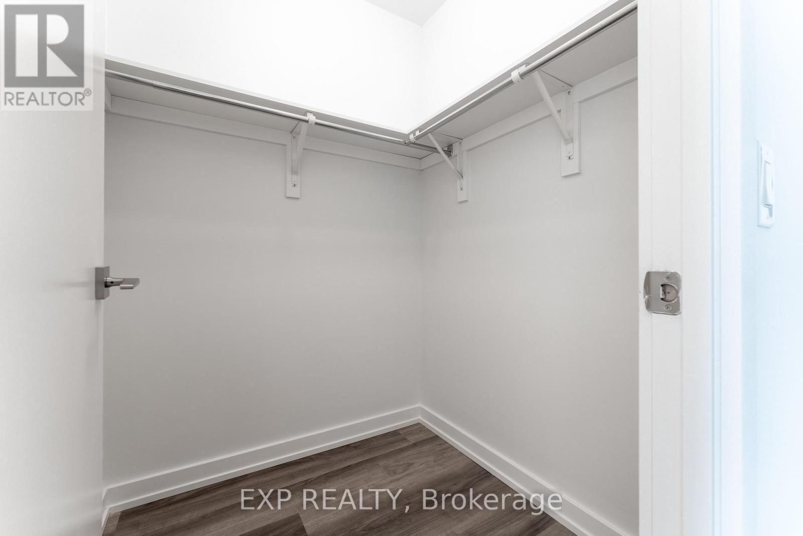 406-430 Essa Road, Barrie photo 14
