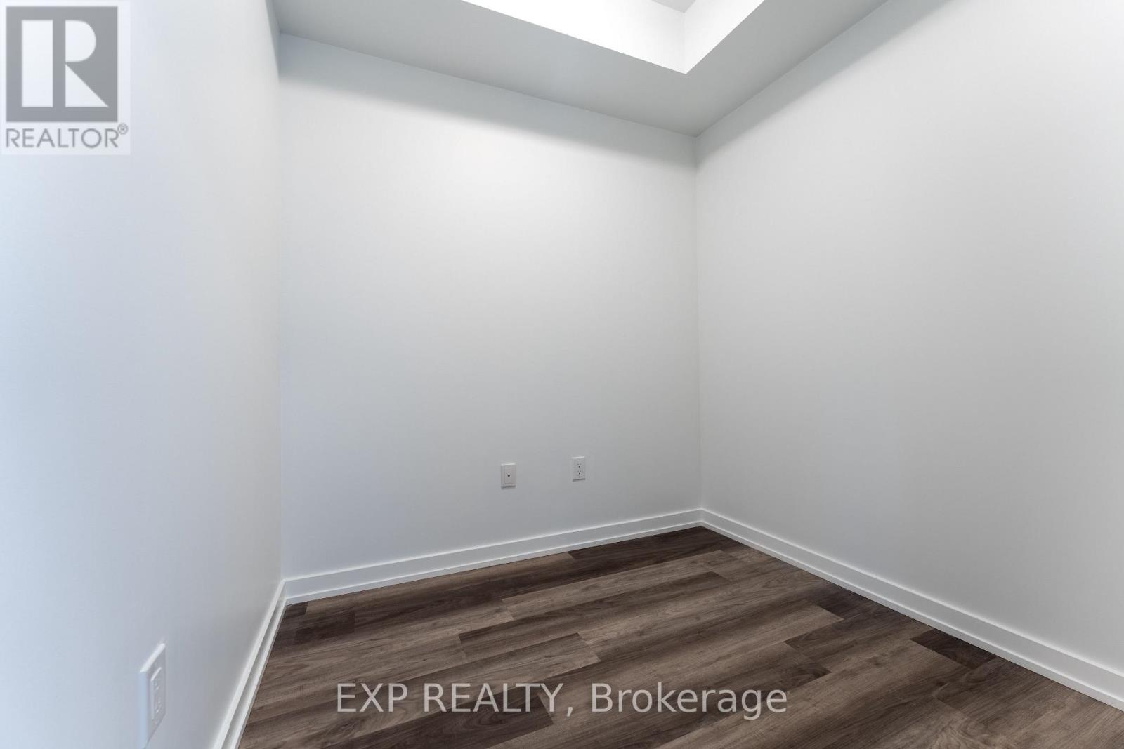 406-430 Essa Road, Barrie photo 16