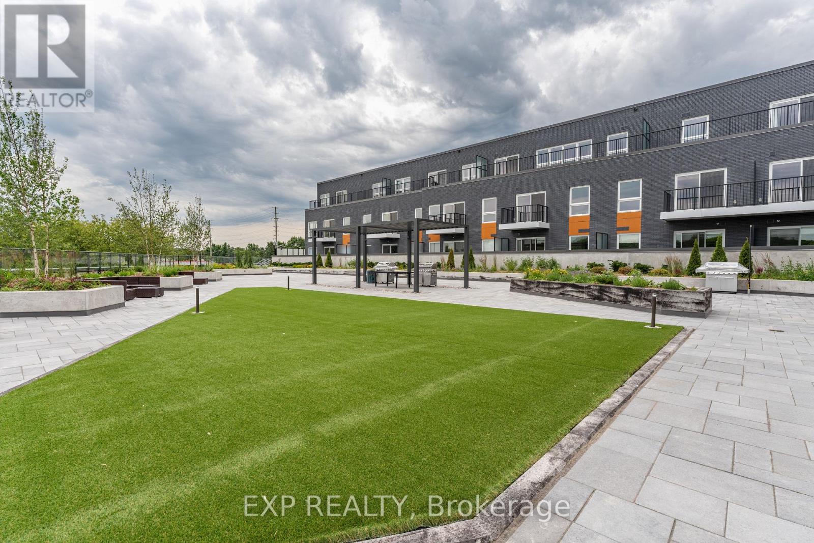406-430 Essa Road, Barrie photo 19